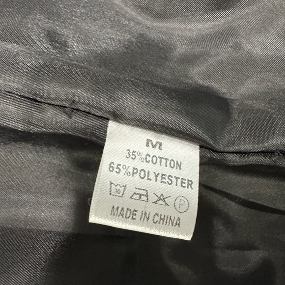 Herringbone vest with gold zipper - Picture 6 of 6